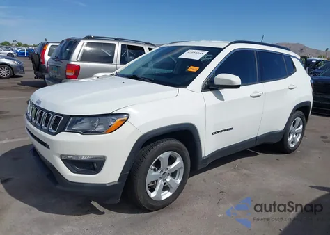 2021 Jeep Compass Latitude Fwd z USA, uszkodzony, nr VIN 3C4NJCBBXMT581213